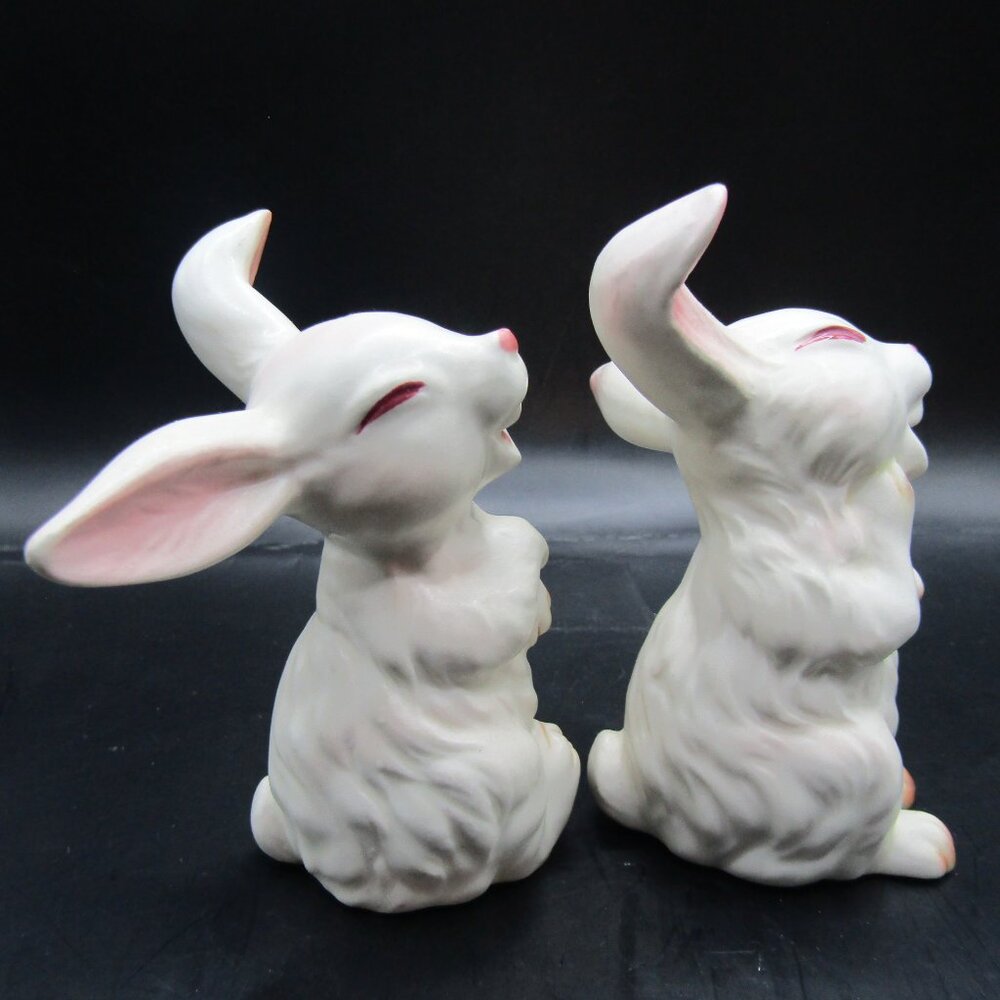 Two White Porcelain Rabbits - Picture 6 of 14